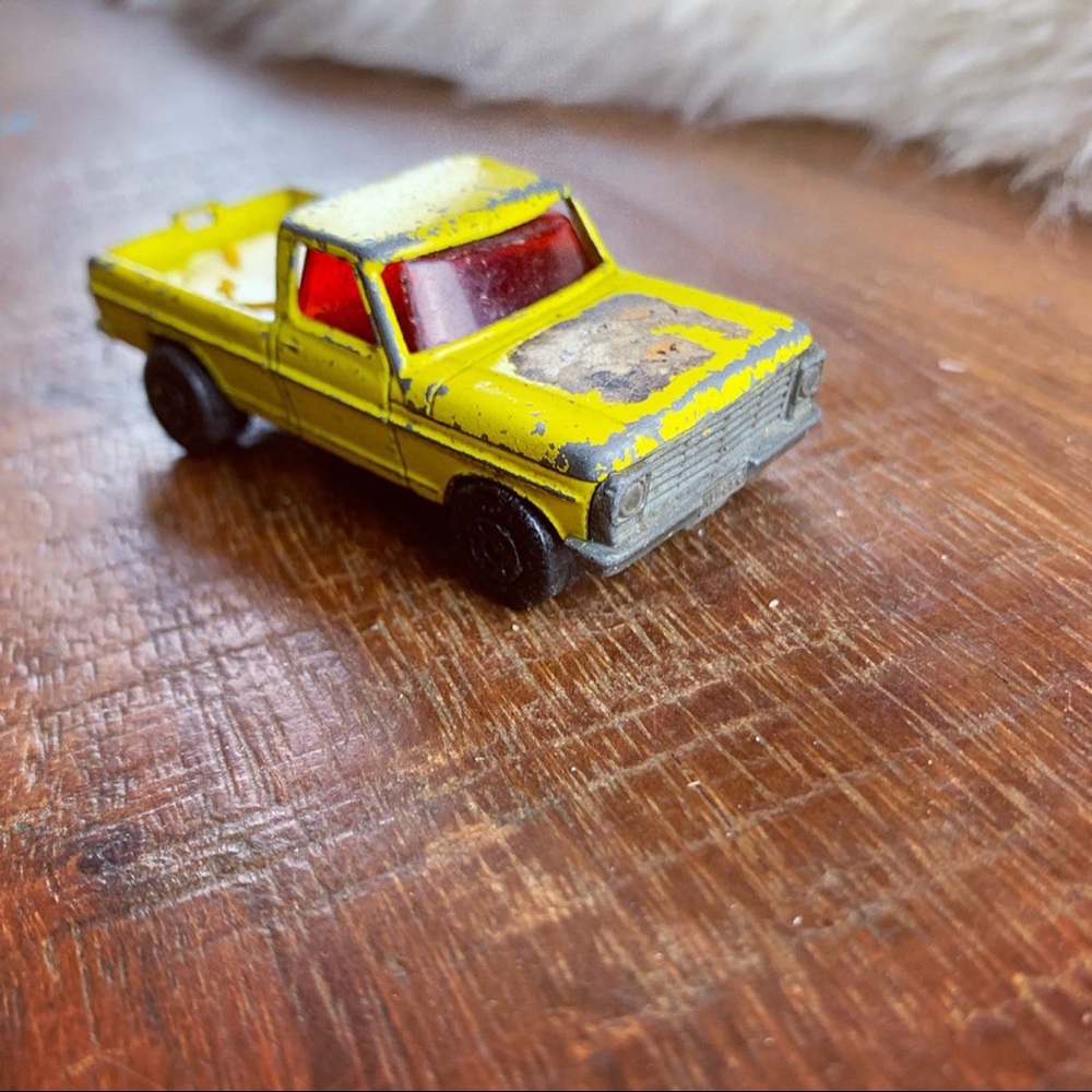 MATCHBOX Ford F-150 WILD LIFE TRUCK